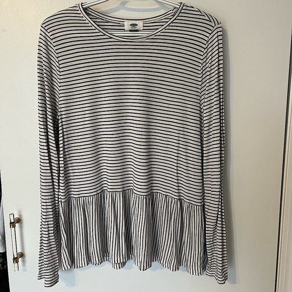Old Navy Large Cream Long Sleeve with Black Stripes Peplum Top - Picture 1 of 5